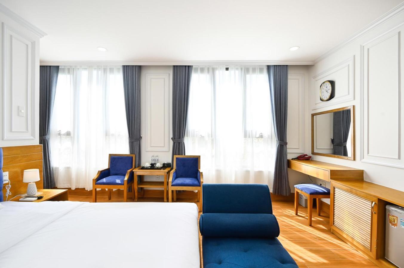 Vivian Airport Hotel Saigon Хошимин Экстерьер фото