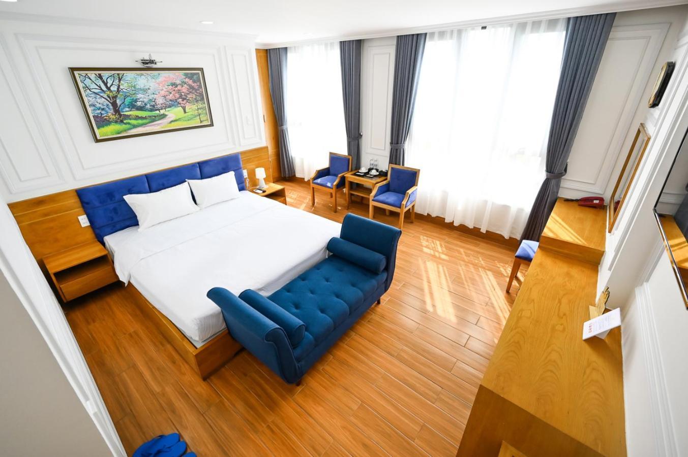 Vivian Airport Hotel Saigon Хошимин Экстерьер фото