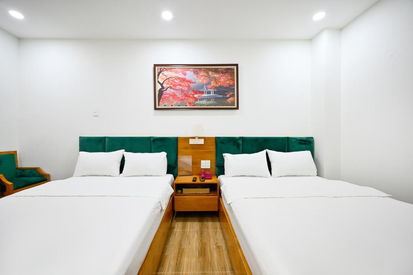 Vivian Airport Hotel Saigon Хошимин Экстерьер фото