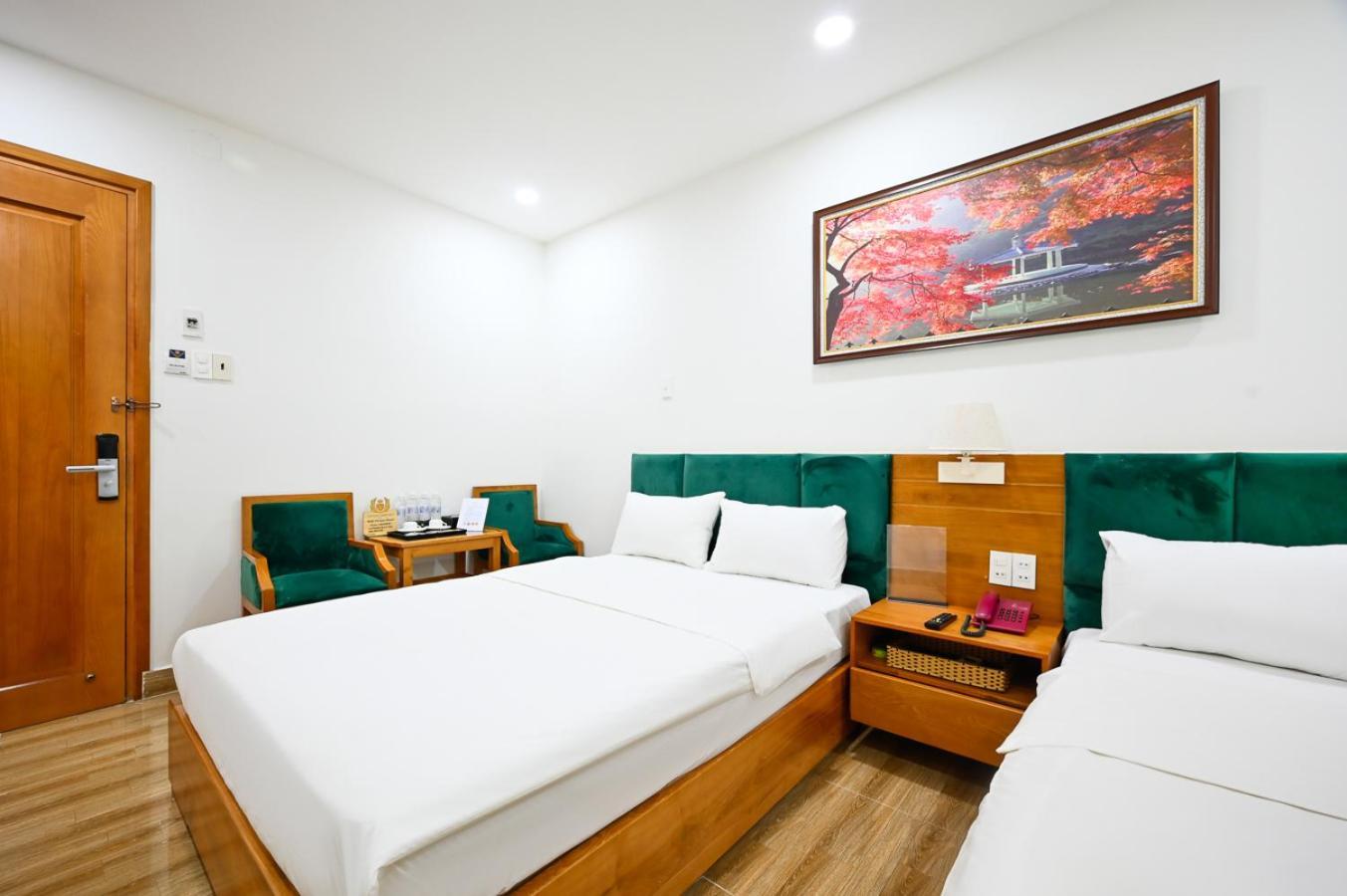 Vivian Airport Hotel Saigon Хошимин Экстерьер фото
