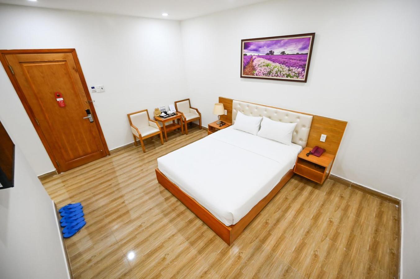 Vivian Airport Hotel Saigon Хошимин Экстерьер фото